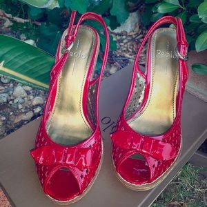 Vintage Fresh Red Patent Wedges ❤️